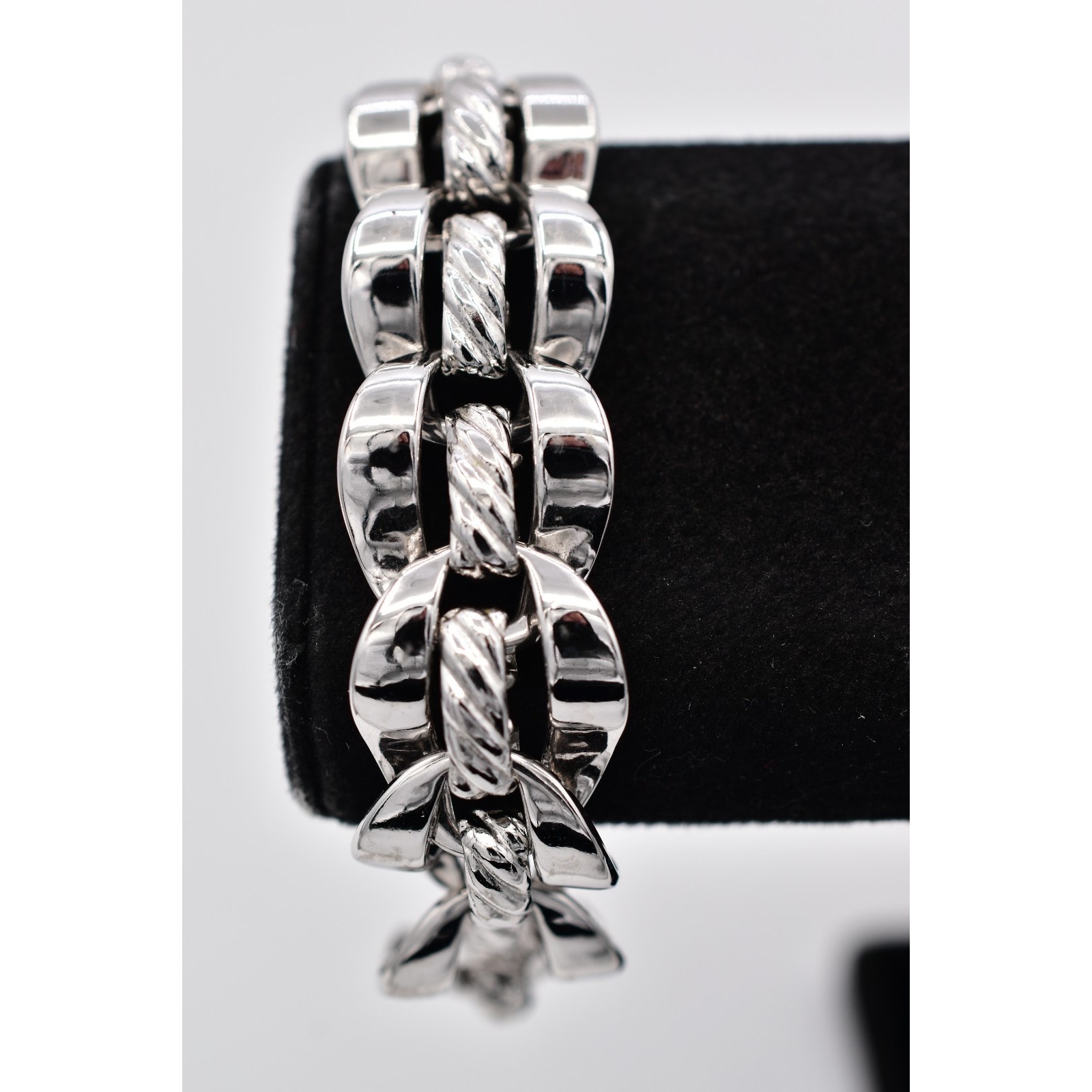 Trifari Vintage Silver Link Bracelet Chunky Textured Chain Signed 1980s Binbr